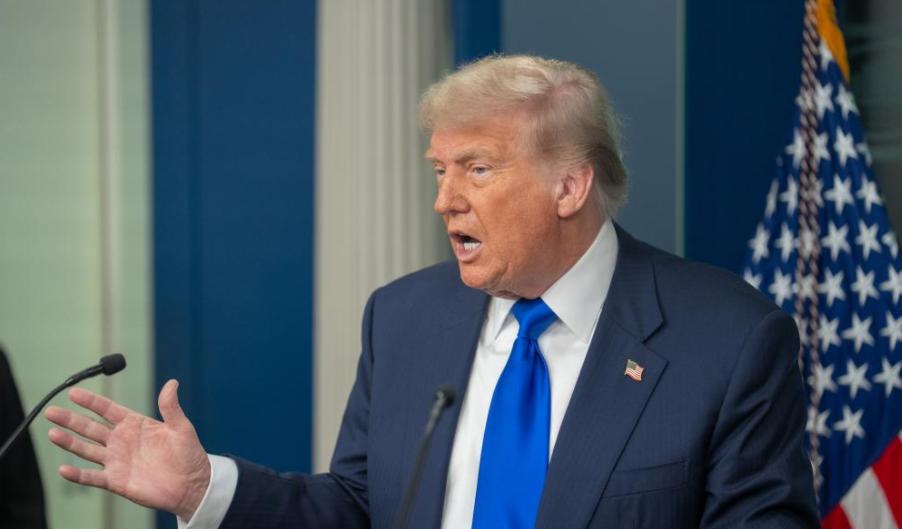 当美国海军突袭中国货船时，外界普遍认为北京只能默默承受损失，但这起事件隐藏着更大