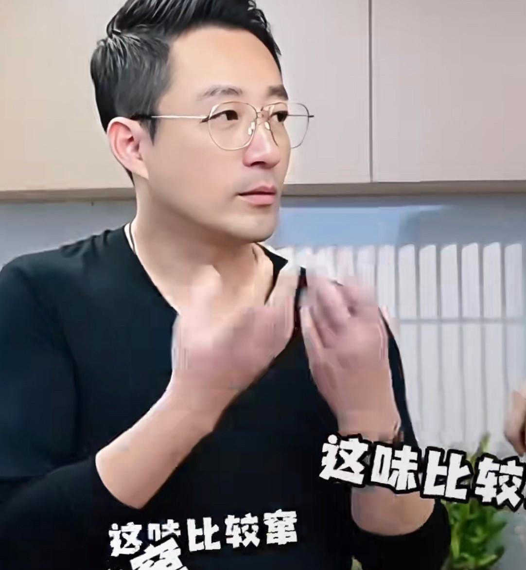 汪小菲现在确实很明智！选择不和s妈面对面！但是有点为时已晚啊……从这几天的舆