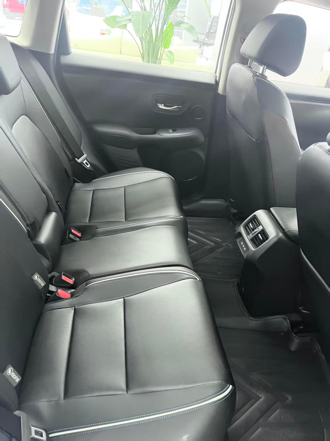 1.5T+CVT动力够用，L2辅助驾驶高速省心，后排空间比XR-V大，家用合适。