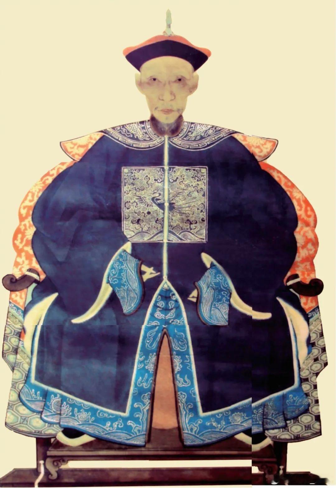 升肝脾，降胆胃，曲尽其妙——脾胃共处中焦，为人体气机升降之枢纽。脾气升，方能运化