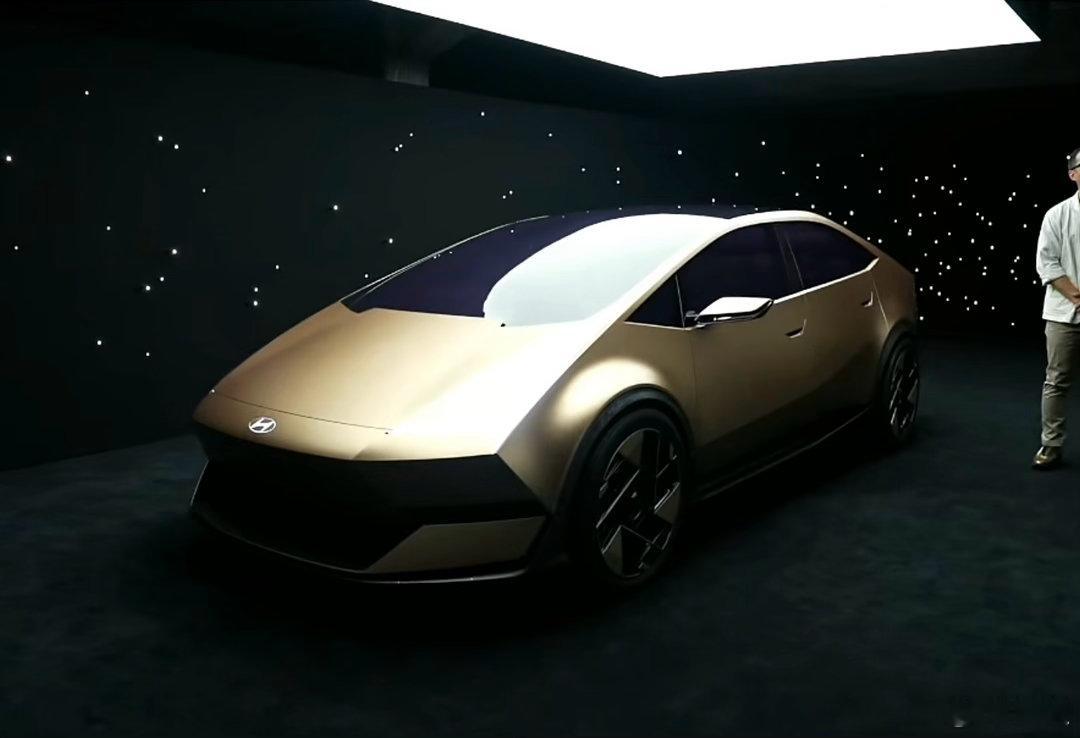 现代IONIQ艾尼氪今天有一场发布会，给大家带来两款概念车VENUSCONCE