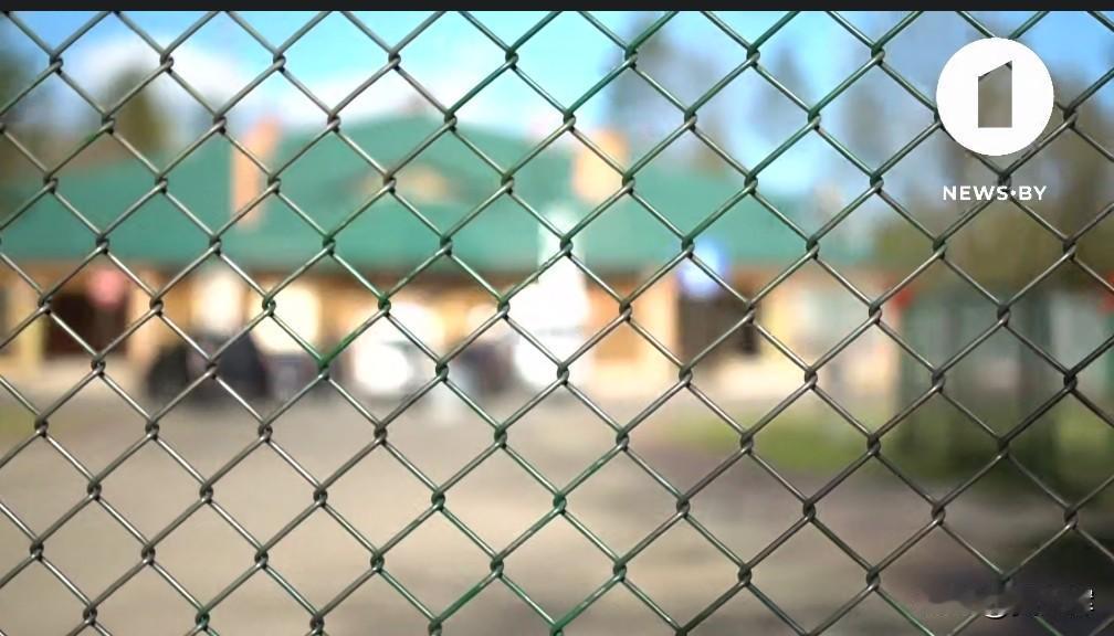 波兰与白俄罗斯完成了5人换5人的服刑间谍人员互换行动。被俄罗斯、白俄罗斯定