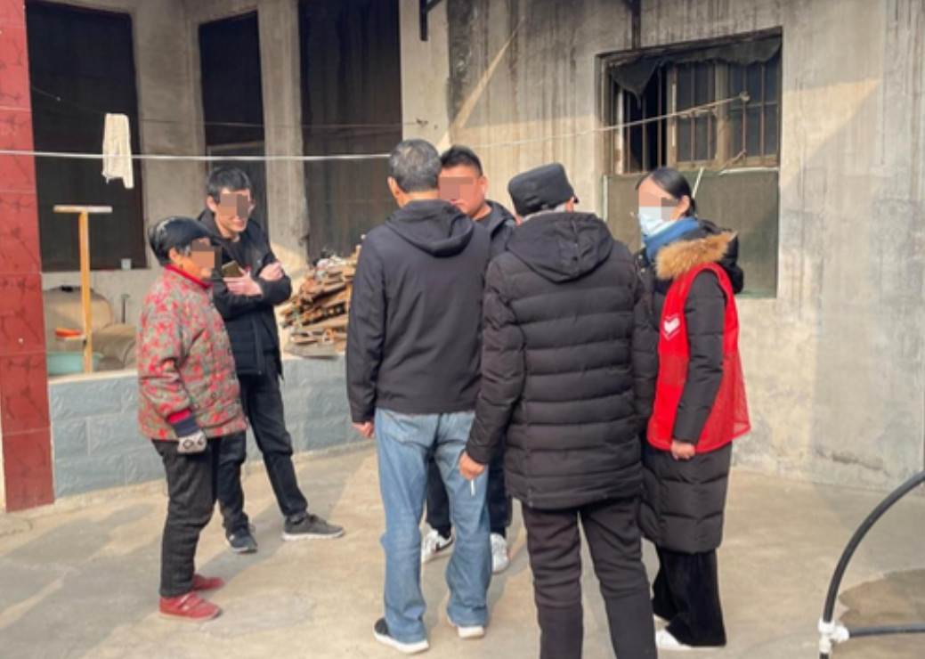 “你大度，可以领回家养！”男子抛妻弃子变卖家产出走，30年后又回到老家，要求儿子