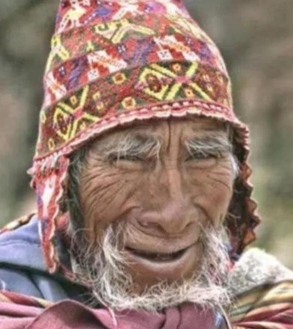 世界上最奇特的民族之一“盲族”，这个部落的所有人基本都是瞎子，就连仅仅出生几个月