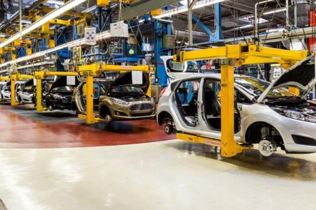 美国的死穴美国很能抢，抢全世界的石油，抢全世界的铜，现在一吨铜已经涨到了130