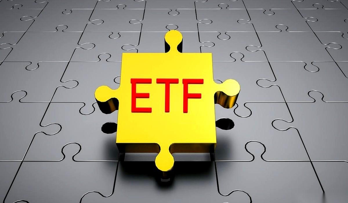 一天之内，34个亿，从券商ETF里跑了。你没看错，就是那个号称“牛市旗手”的券