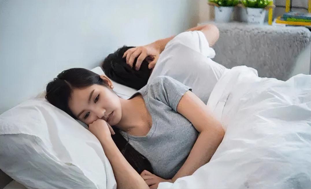 你们知道00后都已经开始离婚了吗？00后多大？最大的也就二十五六岁吧。有
