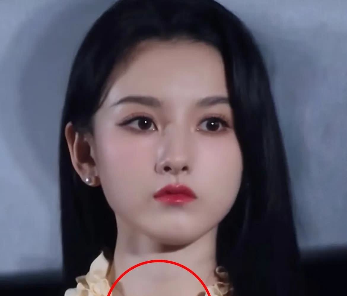 都说宋祖儿惊为天人但是我觉得她有一个很大的缺点不是演技不好，也不是身高不