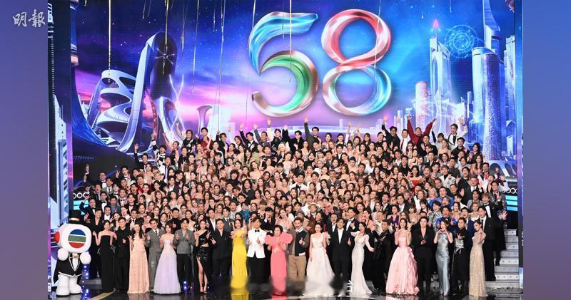 明报：TVB台庆收视22.2点较去年跌7.3点《中年4》首播吸125万观众T