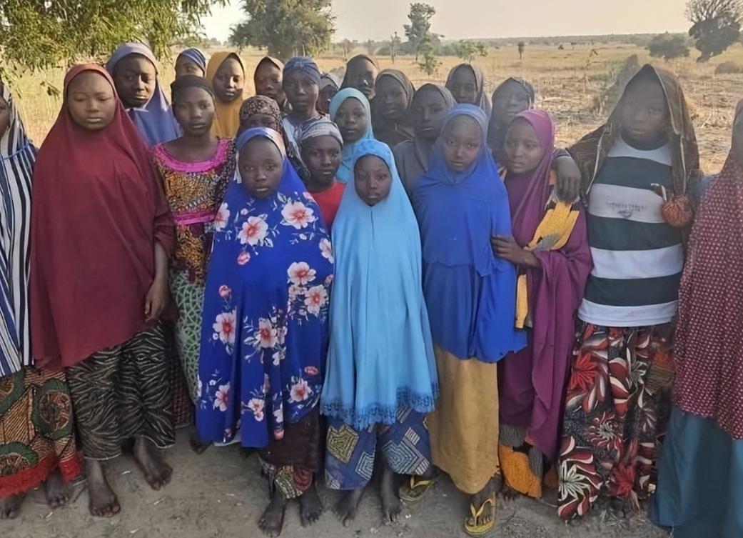 /为什么非洲一直没发展起来？我来讲一个实例：非洲第一大国，尼日利亚，人口2.5