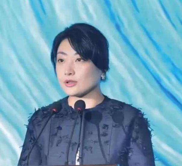 宗馥莉迫不及待了！宗馥莉真等不了一点了这次直接向最高法举报，动作强硬。