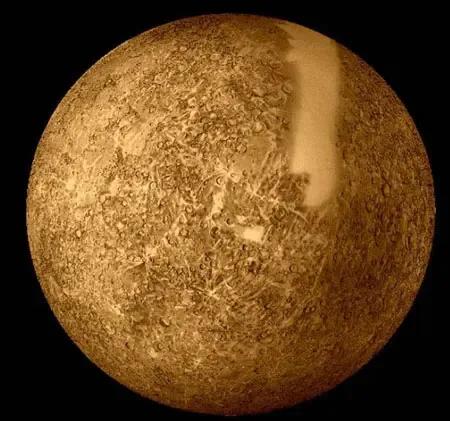 王铎：水星原来是一颗巨型彗星最近，科学家发现，原来水星是一颗埋藏在太阳系的巨大