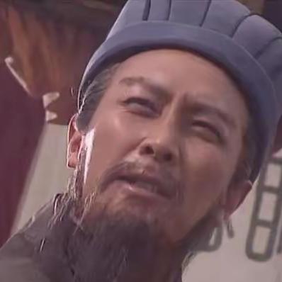 姜维只是备胎，诸葛亮真正的接班人是他，培养20年可惜英年早逝很多人被《三国