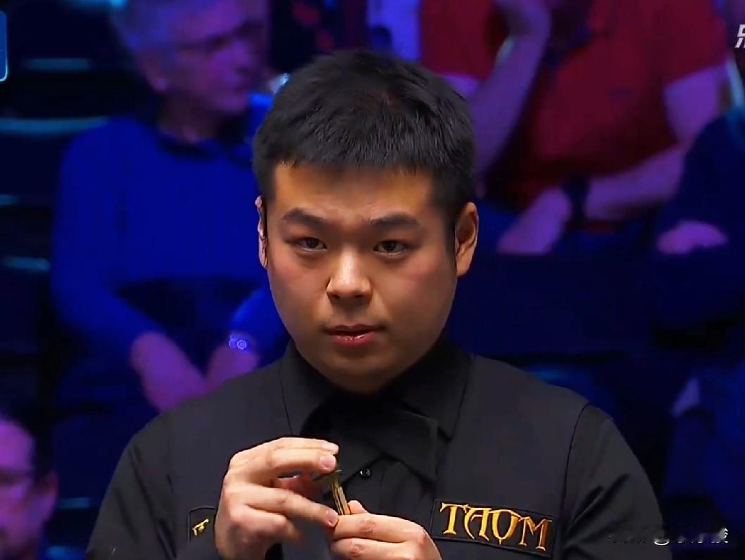 冠军联赛第一组首日比赛，奥康纳暂列第一，庞俊旭排第五。韦克林打出单杆147，目