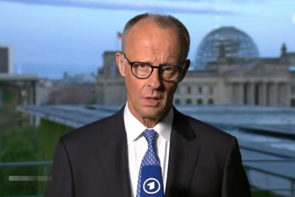 又一个“出头鸟”来了！德国总理明确宣布：1月29日，德国总理默茨