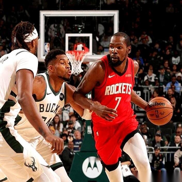 今晚这场球，赢在哪？别跟我扯什么杜兰特31分，也别吹申京那个准三双。我告诉你