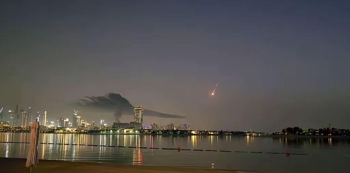 中东这回是真的杀红眼了！连一向只管闷声发大财的土豪大本营阿联酋，这次都没能躲过这