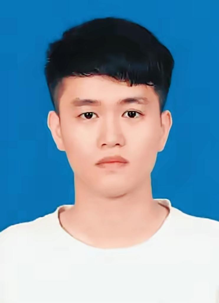 陈重私，男，汉族，1998年12月生，海南临高人，中共党员，毕业于海南工商职业学