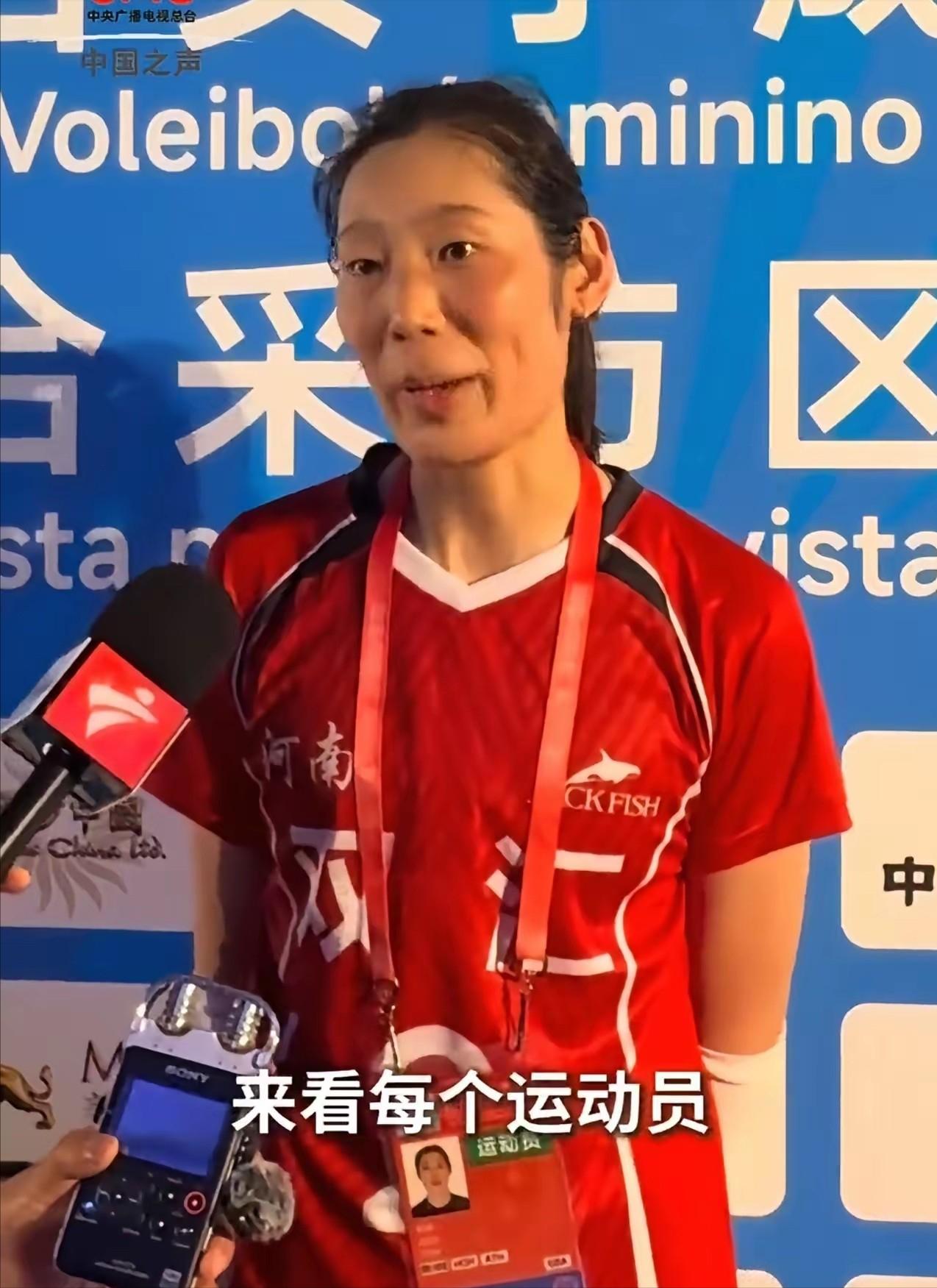 朱婷终于接受采访了：2句话体现格局！朱婷说：我回来参加全运会，主要想帮助年轻