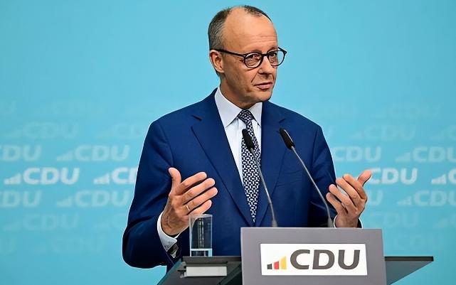 加拿大跟美国大概率是彻底闹掰了，加拿大对华关税从百分之百降到了零，甚至加拿大领导