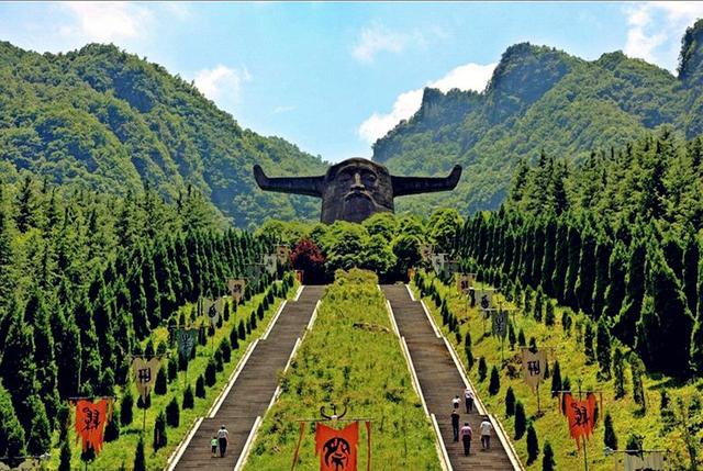 神农架十大未解之谜, 鬼市究竟是什么?