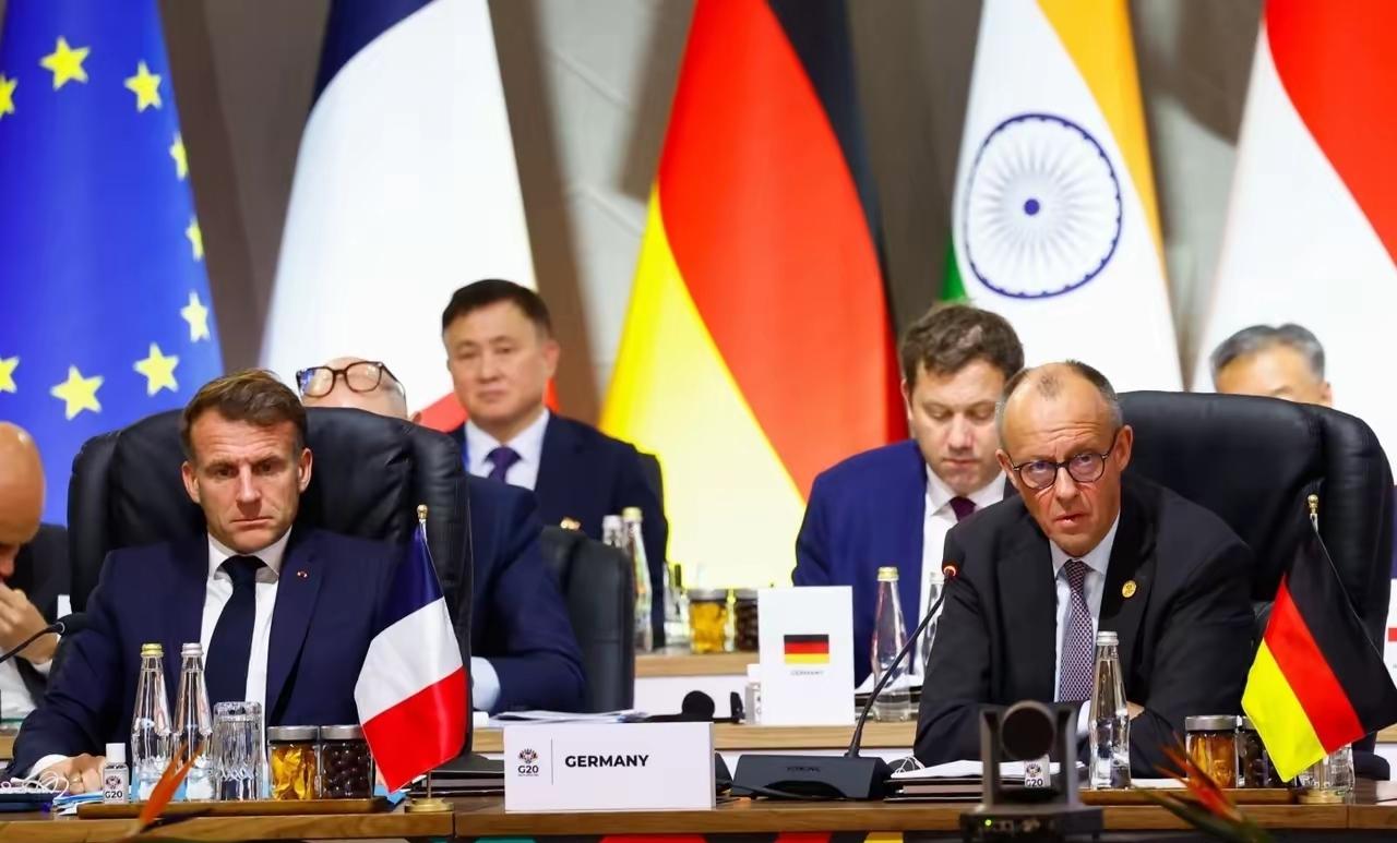 【马克龙称好美国的和平计划】当地时间2025年11月22日，法国总统马克龙在G