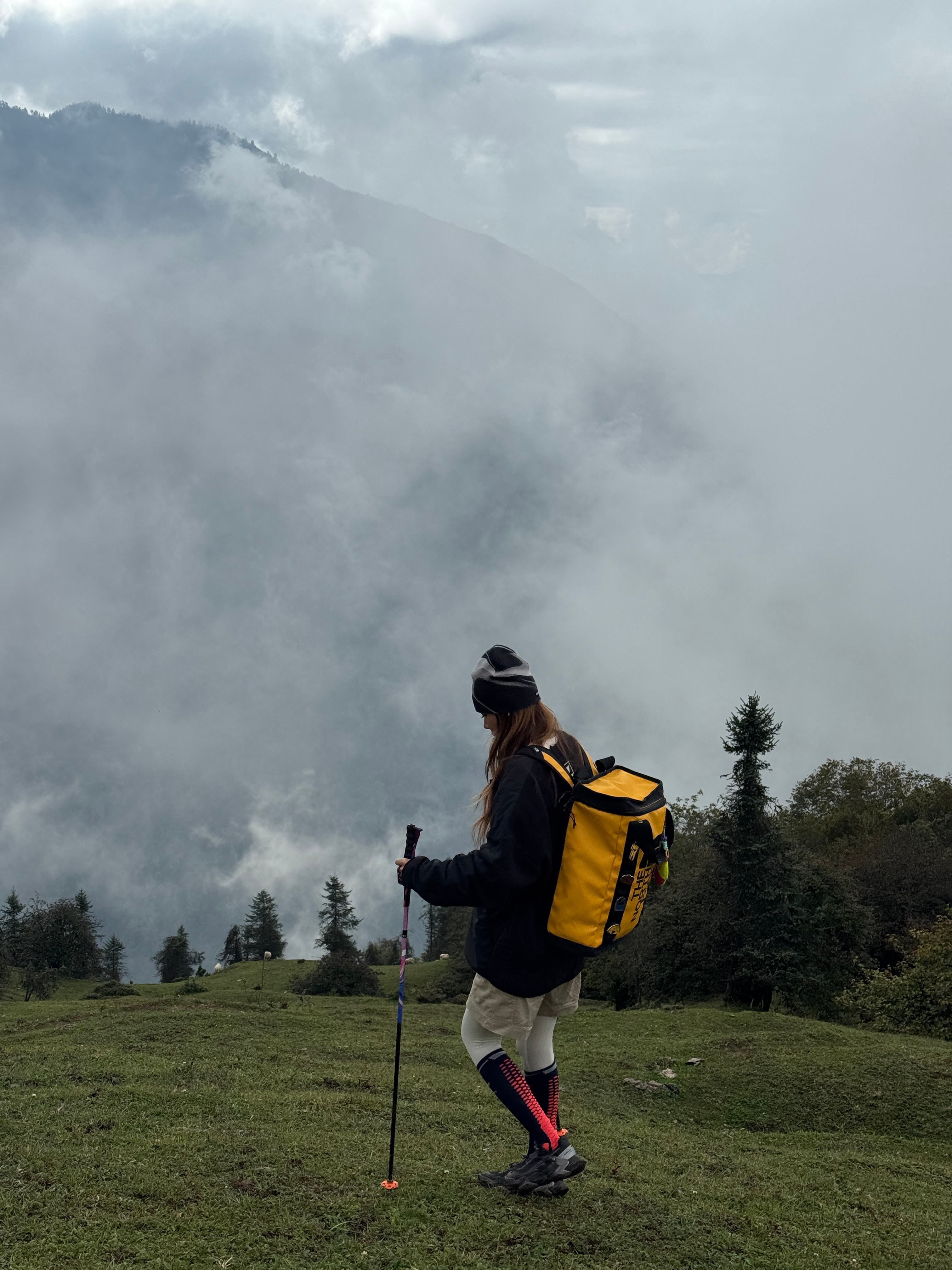 龙华山⛰️｜贡嘎100赛道替你们走过啦和小伙伴一起爬了龙华山从尼玛坨出发，往返