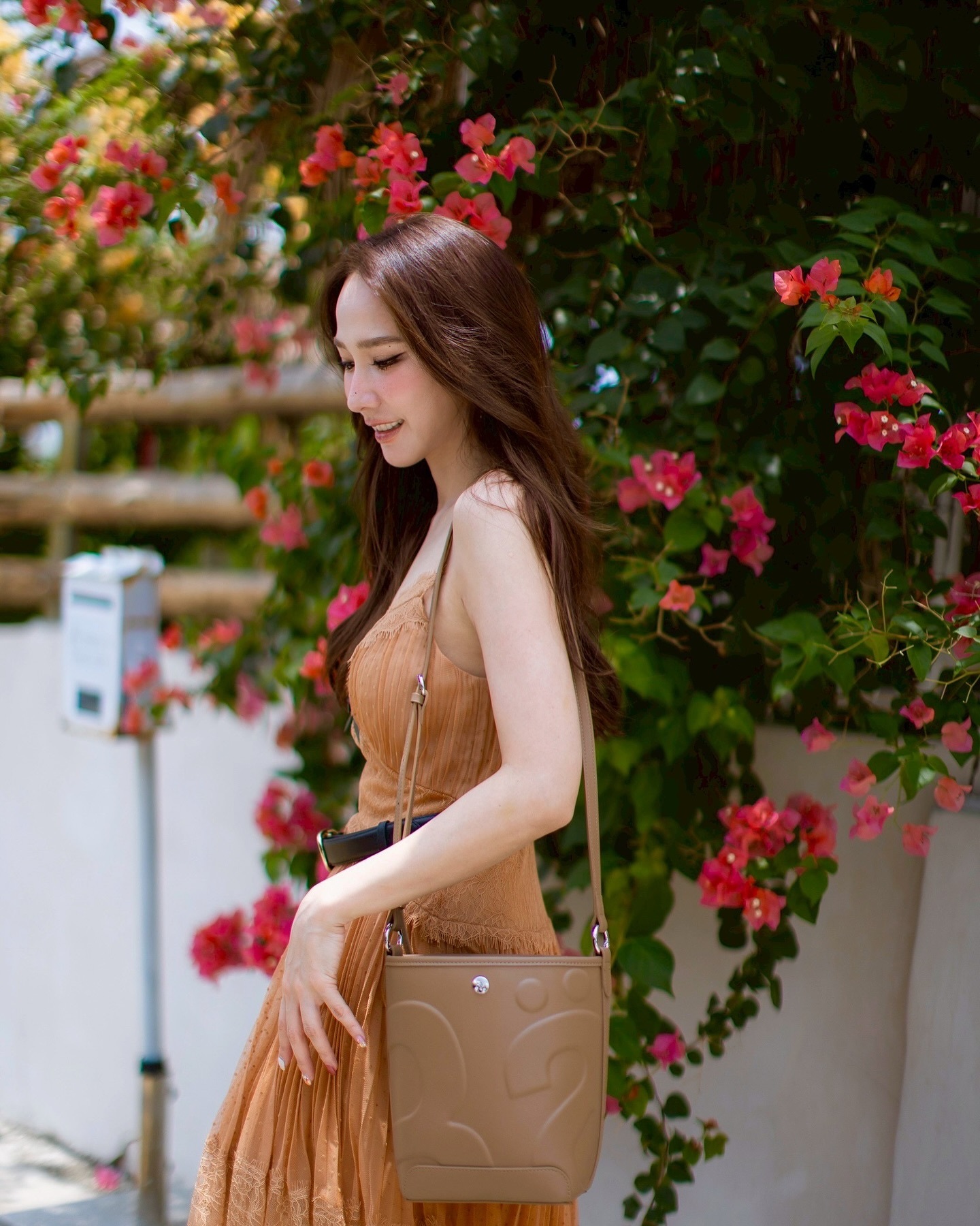 泰国明星📍AumPatcharapaIG更新🌼craum_p