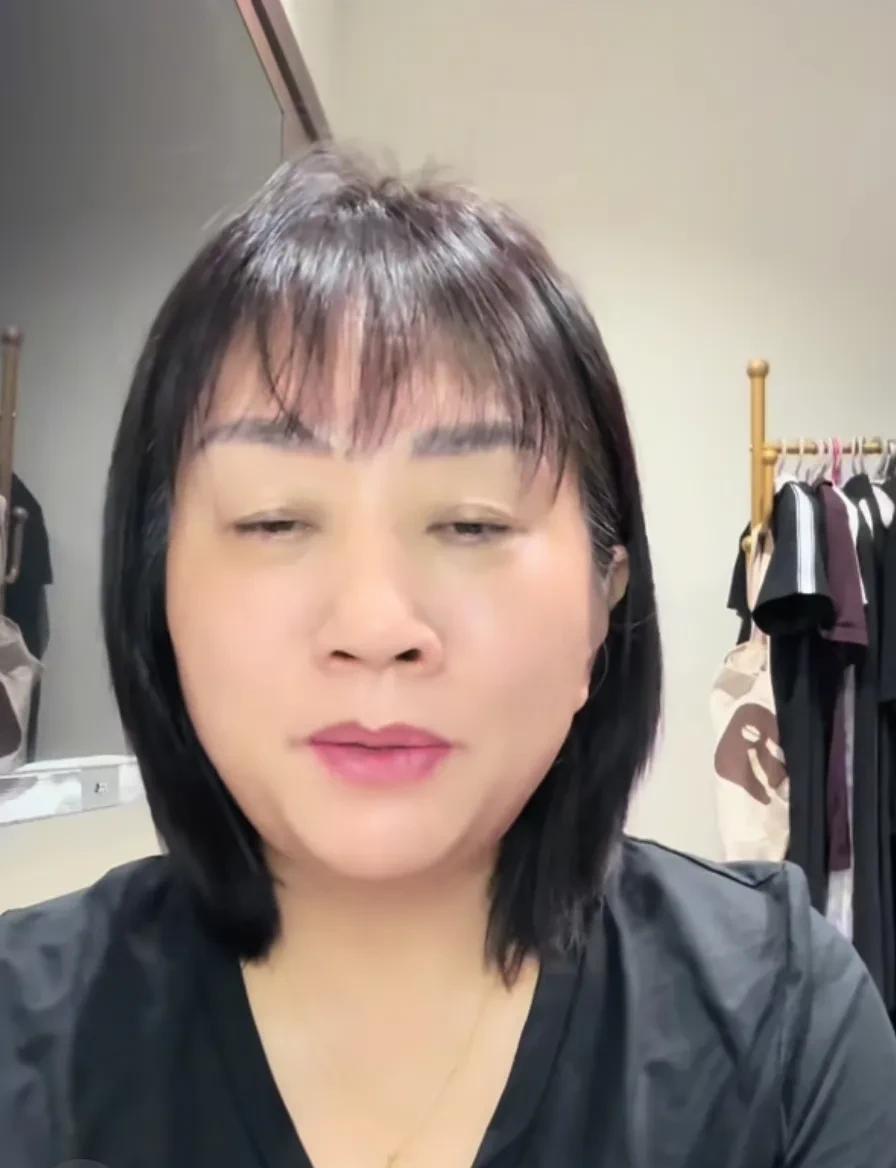 谢清帅妈妈抑郁症复发，视频中怀念自己的妈妈，网友心疼。近日，谢清帅及其母