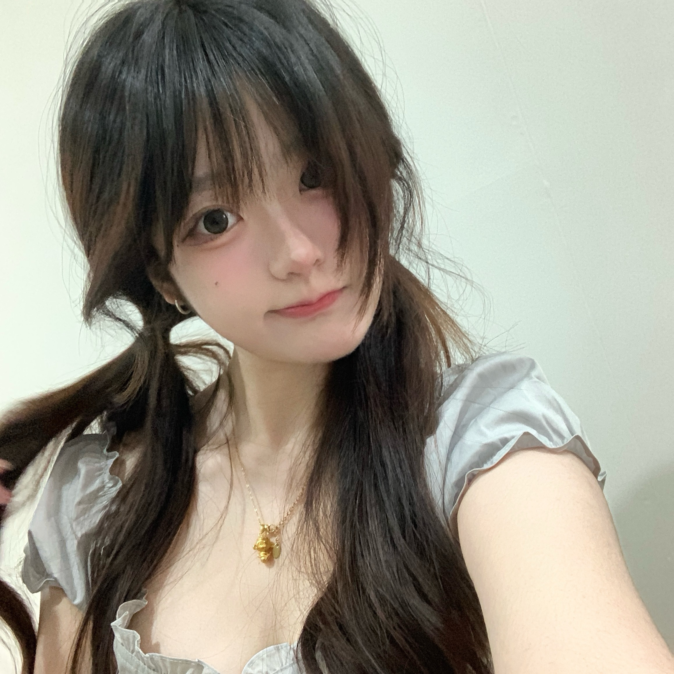 等我忙完毕业的事更🍠小号美妆视频