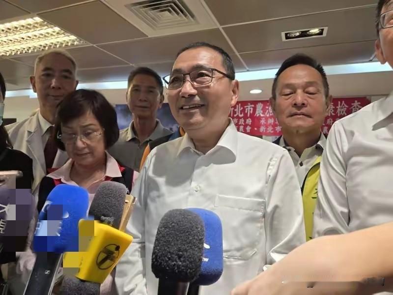 侯友宜又出来捣乱了。民众党主席黄国昌说自己以“2028下架民进党是唯一目标”