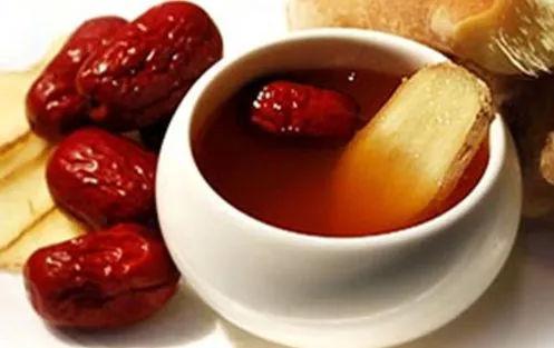 生姜红枣煮水感冒急救方