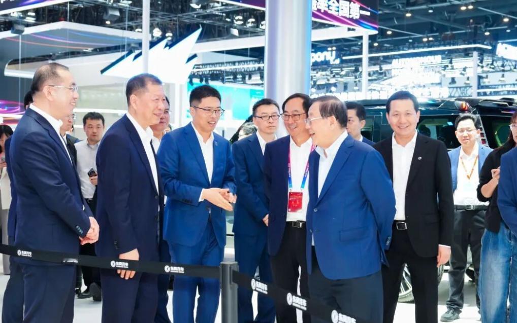 中国电车登顶全球，竟靠他一张图纸？25年前神预言全中！2026年4月北京车展