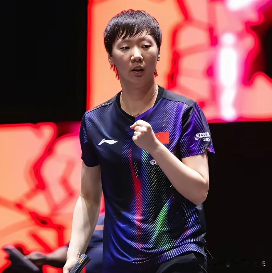坏了！王曼昱这下麻烦了！今天王曼昱/蒯曼的女双比赛，虽然是3:0拿下，但是