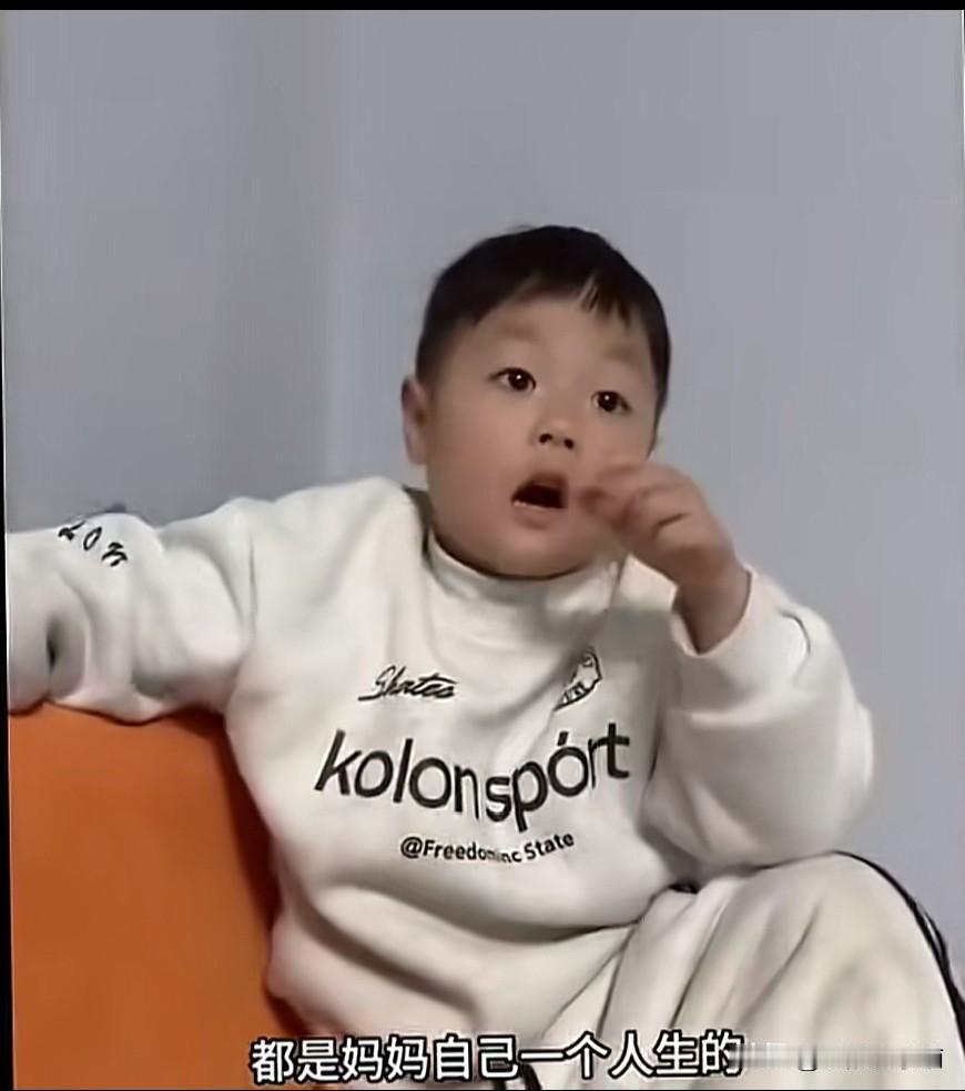 3岁宝宝问：“两个人咋生孩子？”你该如何向他解释？这位爸爸文绉绉说了半天，孩