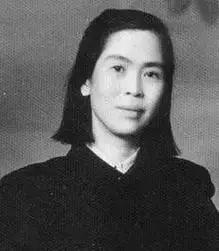 1939年，贺子珍知道毛主席再婚后失魂落魄，她找周总理评理，周总理说了这
