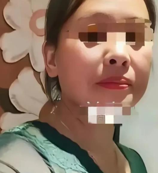 淄博李延芬和姜润泽这事太抓马了。2022年李延芬任妇女主任时，与丈夫姜洪涛婚姻出