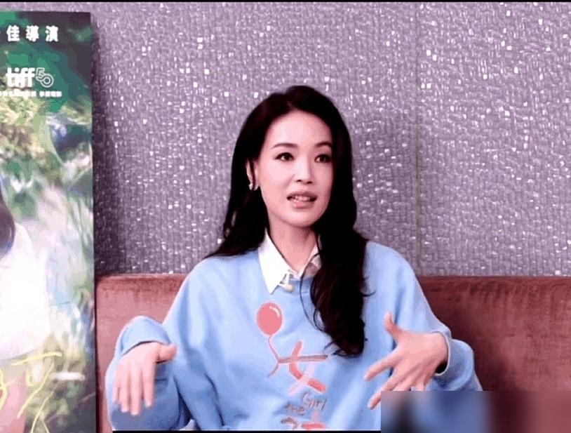 跟周星驰拍戏，剧本基本等于一张废纸。舒淇说的，她拿到手的《西游降魔篇》剧本，和最