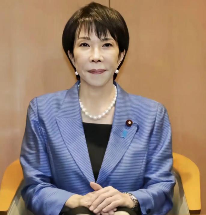 日本前首相在最近一次私下谈话中，无意间抖出了当年中日建交时最核心的内幕交易——中