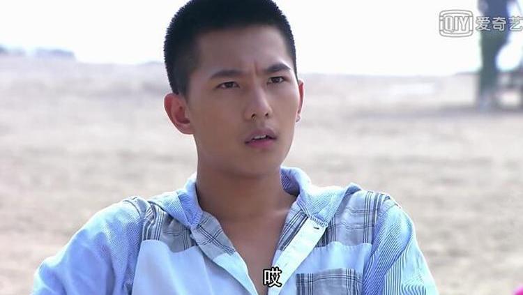 怎么自己剪短发变帅 8149162097282743080.jpg?id=0