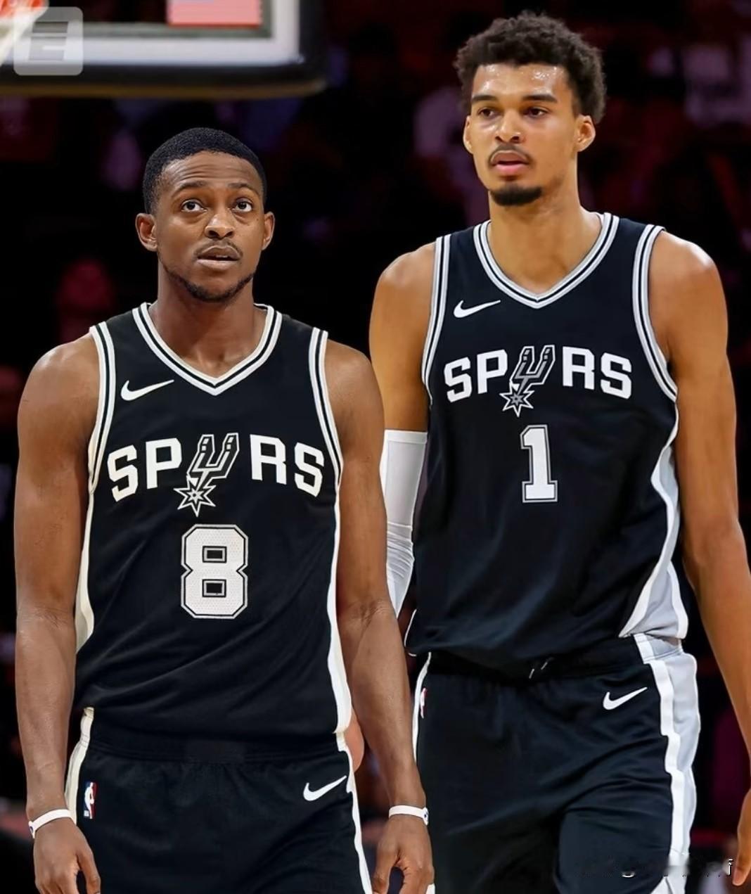 马刺主场126:119险胜鹈鹕，一战揭露五个让人意想不到的事！其一、没想到福