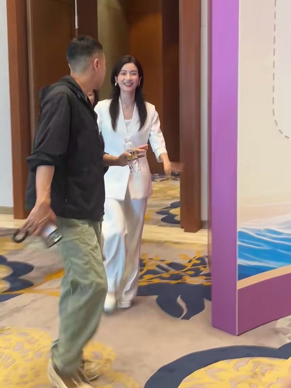 李晟本人真的超级美！！！​​​