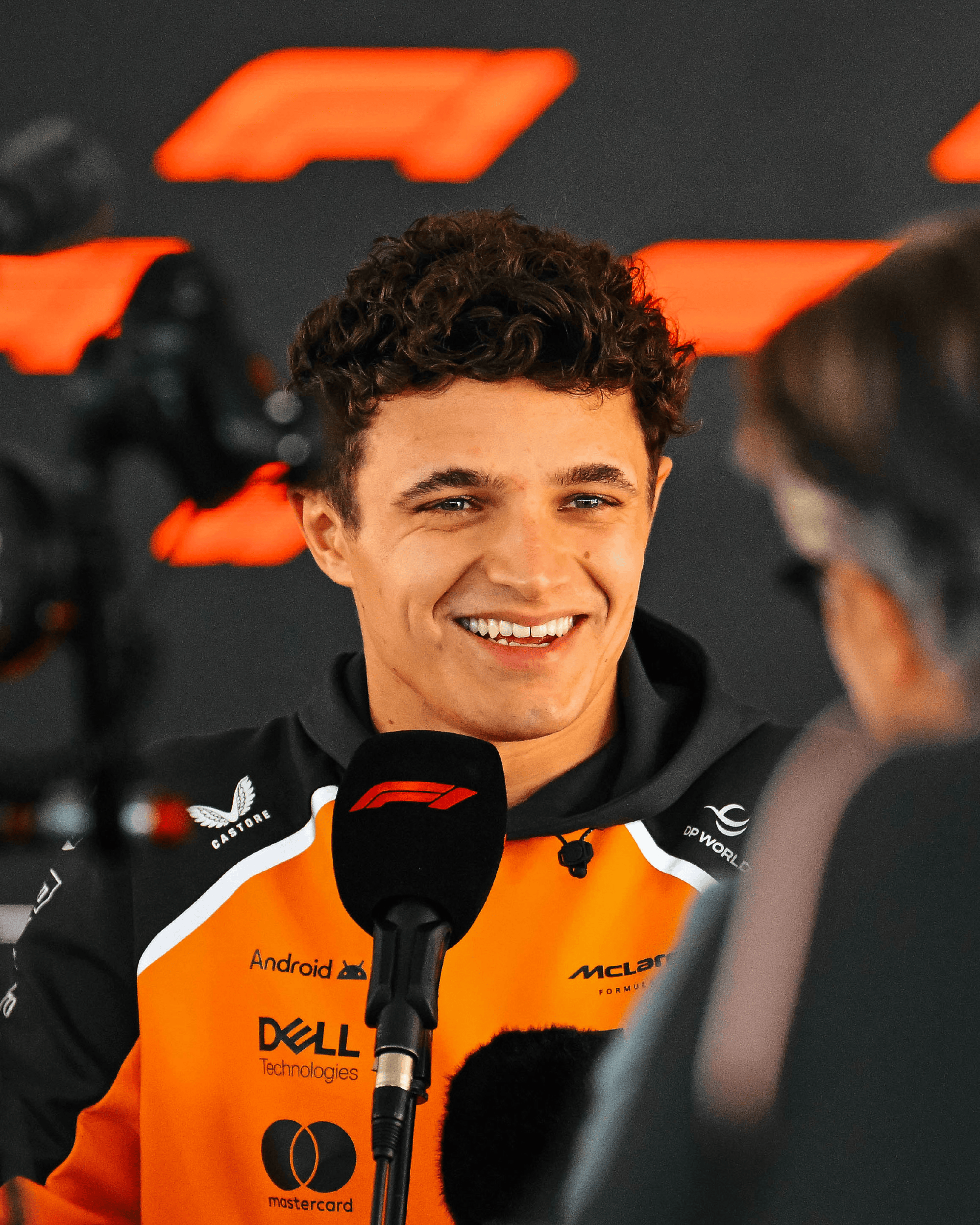 诺里斯: 车队今年的成就令人惊叹, 还有一项荣誉待我们赢取