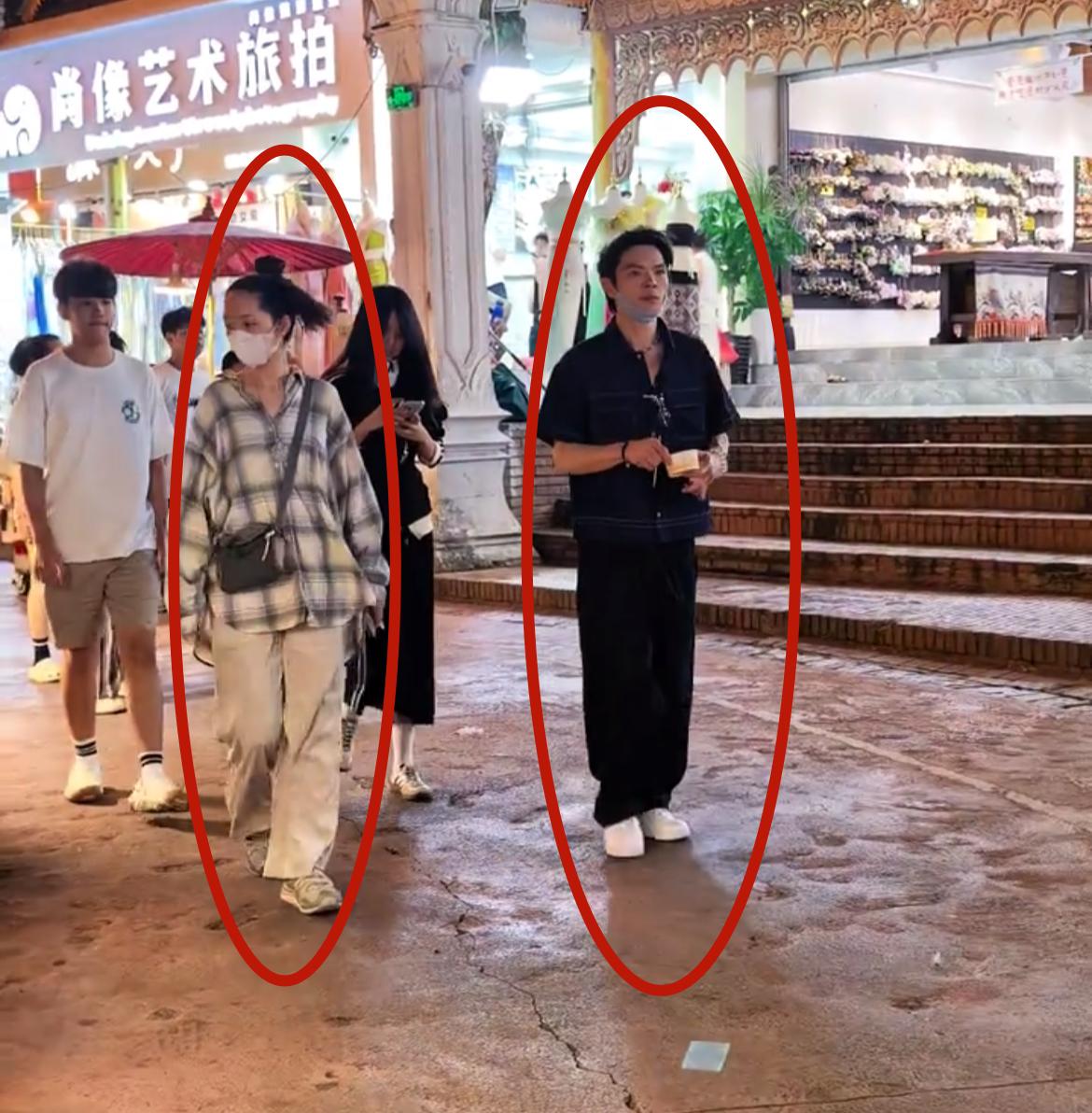 向佐郭碧婷夫妇闪现云南！全程没牵手，但郭碧婷这样的打扮怎么显得老态十足啊！