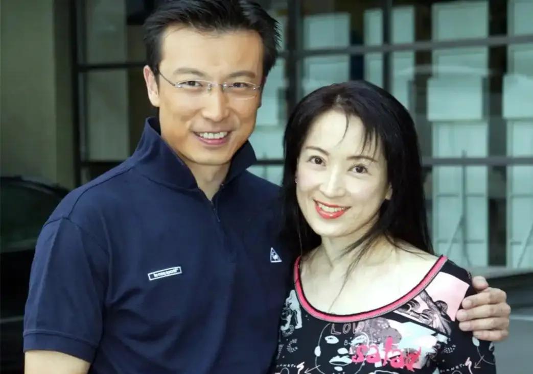 与龚慈恩离婚7年！林炜承认和儿子甚少联系，60岁忙着跟富婆谈恋爱近日，老戏骨林