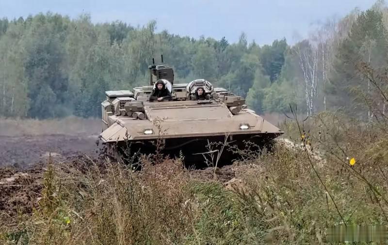 T-15BMP-KShM重型装甲指挥车