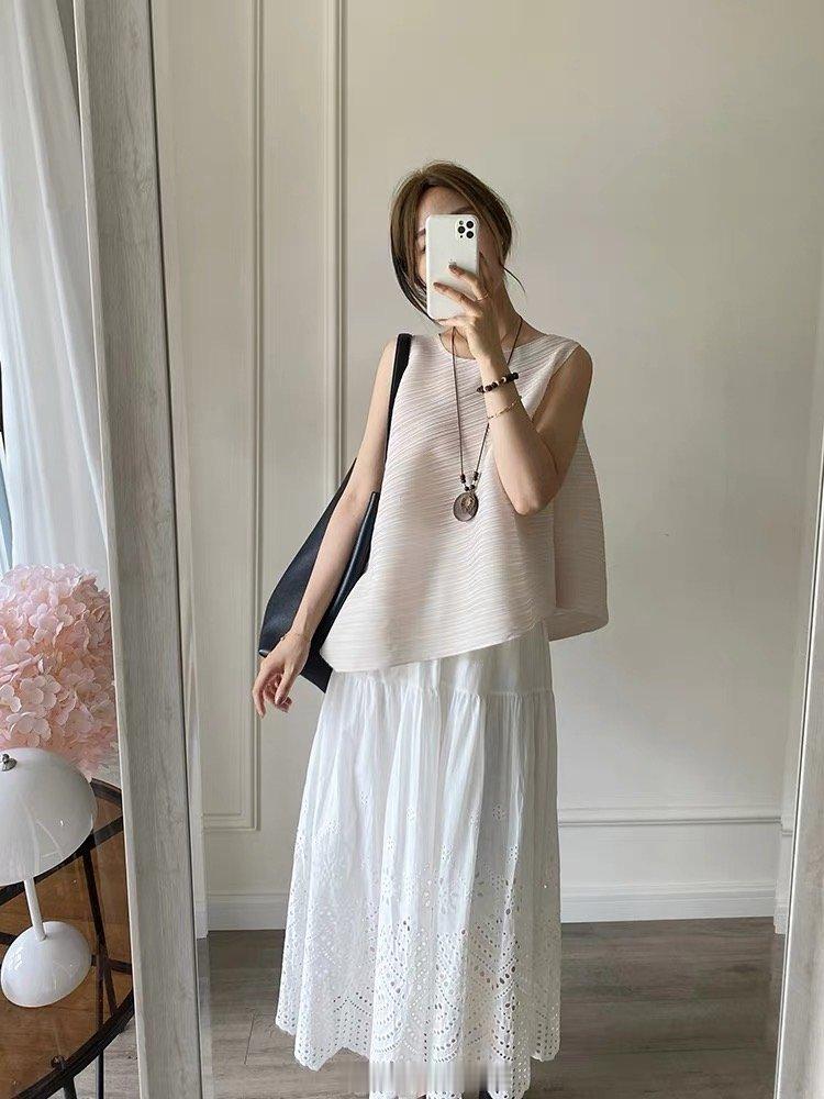 时尚穿搭来一波极简温柔气质风，夏天这么穿真的太可了！💗​​​