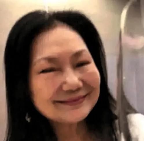我妈最近天天闹心。女儿离婚后走了，留下一堆债，她觉得现女婿该管钱，前女婿该出力。