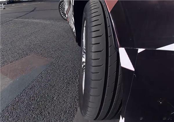 魏牌全新SUV定名V9X1月28日，长城汽车董事长魏建军正式宣布，魏牌全新旗舰S