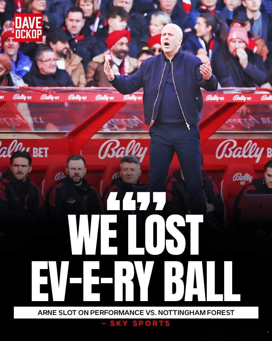 斯洛特关于琼斯和索博的位置互换：关于上半场调整索博斯洛伊和琼斯的位置："这是为了